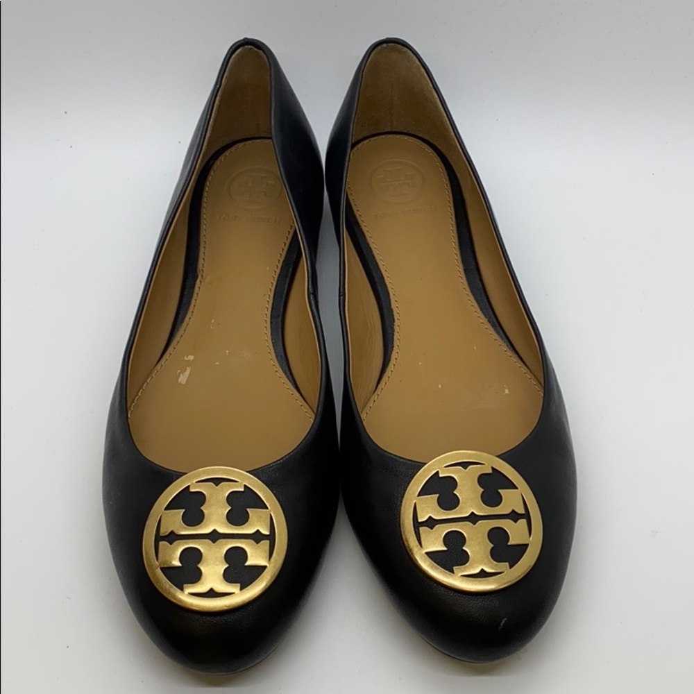 Néw! Tory Burch Flats - Picture 2 of 5